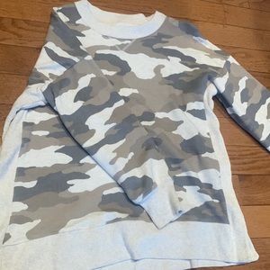 American eagle army crewneck